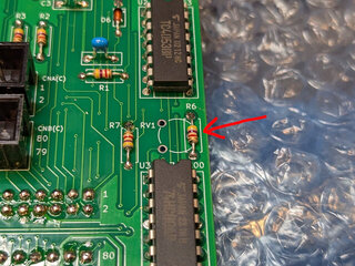 ここを固定抵抗にしたところ・・・