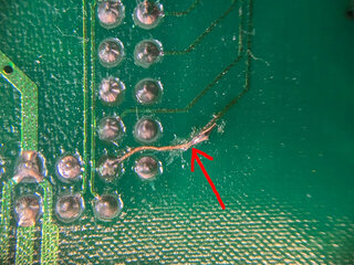 CPLD周辺はんだ面側その2