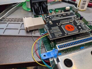 RGB2C02Nをソケットに取り付けて配線