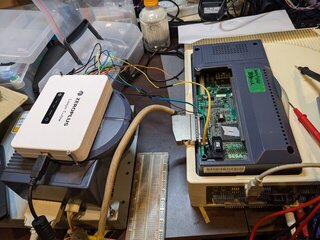 IC3のソケット経由でPICの信号を観測