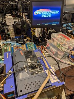 キーチップクローンでトライフォースのバーチャストライカー2002起動