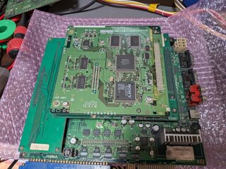 CPUボードを交換したら同期信号が出るようにはなった