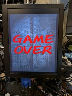 ゲームオーバーのロゴが表示された