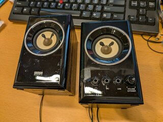 捨てようと思っていたPC用スピーカー