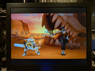 上下に黒帯が入った状態