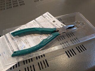 ネジザウルス登場