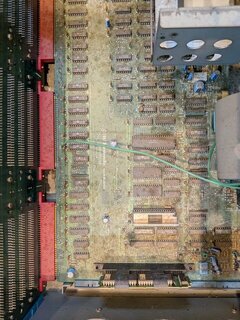 メイン基板に到達