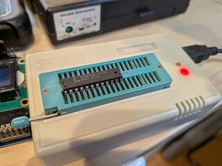 剥がしたSRAMをテスト