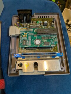 ニューファミコンのNESRGBを借りる