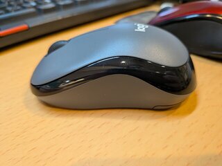 側面がサラサラしていて滑る感じ