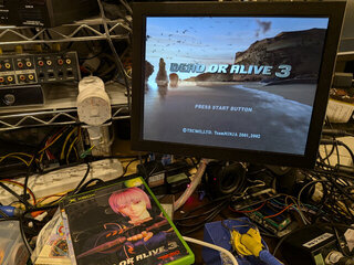 デッドオアアライブ3起動した