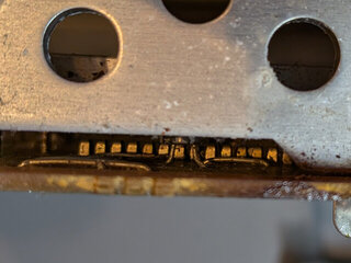 チップの足にもゴミが降り積もっていそう