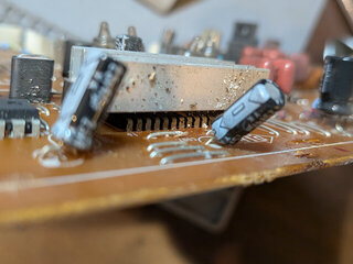 RGBドライバのヒートシンクも汚い