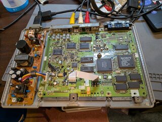 音がおかしいSCPH-1000を分解