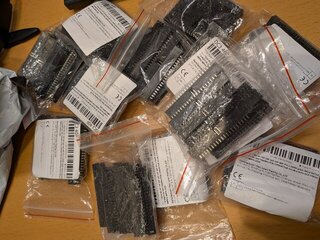 中身は無事っぽい